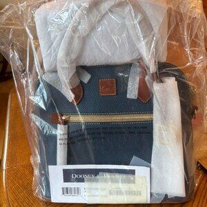 Dooney & Bourke Pebble Grain LARGE Domed Satchel/Shoulder Bag/Crossbody Bag